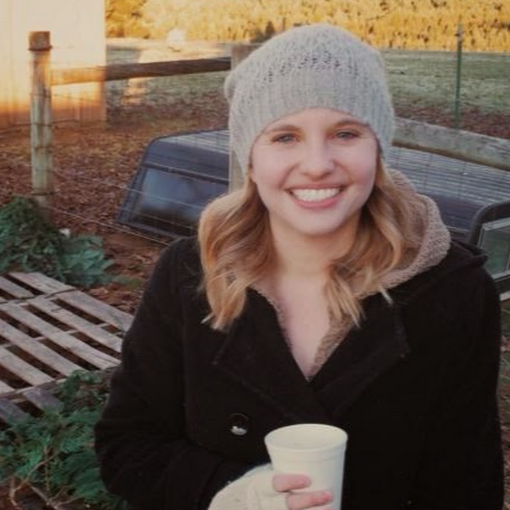 Meet your Posher, Carrie